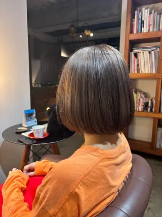 カラー 平川 海夢のヘアスタイル