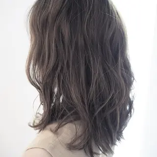 ミディアム カラー 永岡 鉄平のヘアスタイル