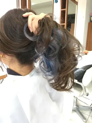 セミロング カラー 白髪ぼかしハイライト 柳川拓哉のヘアスタイル