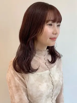 セミロング カラー moeka レイヤー /艶カラー/韓国のヘアスタイル