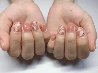 ネイル 池崎 美穂のネイルデザイン