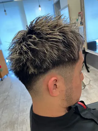 カラー メンズ メンズ特化/パーマ/ フェードWATARUのヘアスタイル