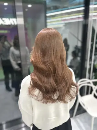 カラー 🪞THEATER 表参道店🩰のヘアスタイル