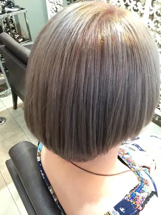 ショート カラー 髪質改善/痛ませ ないカラー/西村航大のヘアスタイル