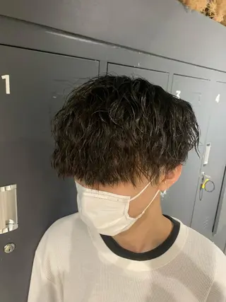 ショート パーマ メンズ 園田 将士のヘアスタイル