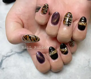 ネイル ネイルリボン 受付スタッフのネイルデザイン