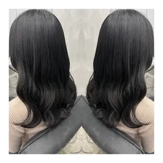 セミロング 🩶韓国艶髪🇰🇷 下本夕綺のヘアスタイル