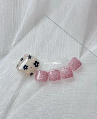 ネイル 伊藤 菜緒のネイルデザイン