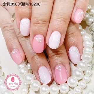 ネイル 💗🪽Tiary Nail🪽💗のネイルデザイン
