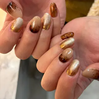 ネイル 栗田 ゆう子のネイルデザイン