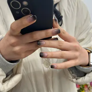 ネイル Nico所属・Nico🌛 Karenのネイルデザイン