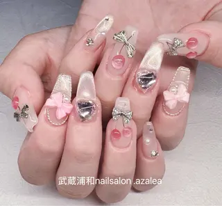 ネイル R inのネイルデザイン