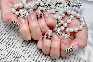 ネイル Momo 🤍のネイルデザイン