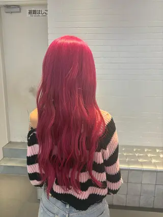 ショート カラー HIKARI🐈‍⬛ レイヤー×デザインのヘアスタイル