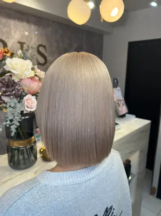 ミディアム カラー ハイトーン/髪質改善 🦋岩渕かすが🖤のヘアスタイル