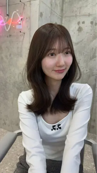 ミディアム カラー 🩶 HARUKA/ 韓国美髪ヘア🩶のヘアスタイル