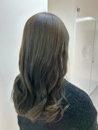 セミロング カラー 💖カット無料💖 まな🫧のヘアスタイル