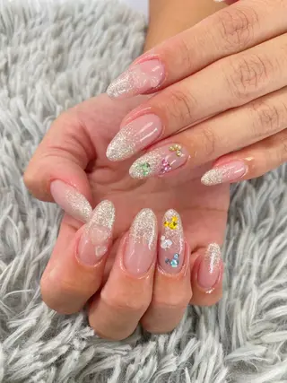 ネイル A nelaのネイルデザイン