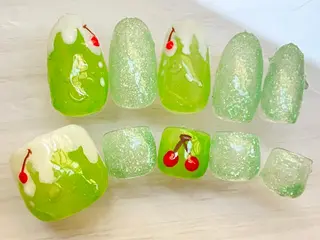 ネイル リラネイル所属・福田 美代子のネイルデザイン