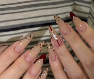 ネイル Pure&Rich Nailのネイルデザイン