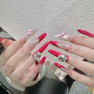 ネイル 小島 阿佑美のネイルデザイン