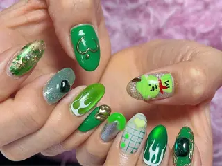 ネイル Nail Atelier IamI所属・アイアムアイ 大村磨衣のネイルデザイン