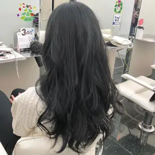 ロング カラー 艶髪職人 山本隼正のヘアスタイル
