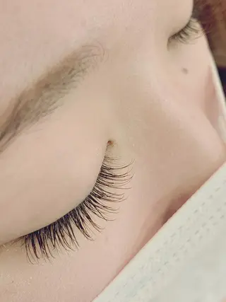 マツエク・マツパ Nordlys Room所属・やまにたゆか🌿 Nordlysのマツエク・マツパデザイン