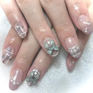 ネイル Nail salon s.k.所属・Nailist. emiのネイルデザイン