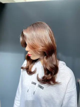 セミロング カラー ヘアアレンジ loa所属・🦋韓国hair🦋 エクステ店長sakiのヘアスタイル