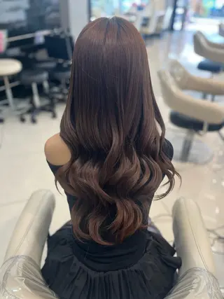 ロング 大塚 華のヘアスタイル