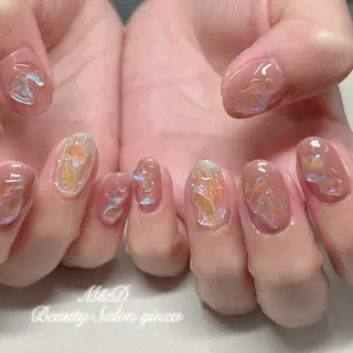 ネイル M&D Beauty Salon 銀座店所属・M&D銀座 AYAのネイルデザイン