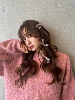 ロング 小西 莉央のヘアスタイル