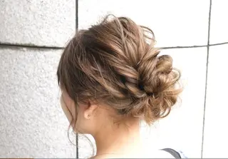 ロング kawakita yoshinoriのヘアスタイル