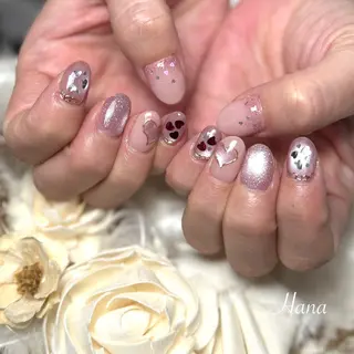ネイル Hana_ Rieのネイルデザイン