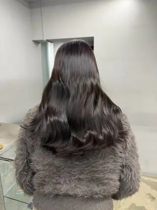 ロング カラー 愛莉/ラベンダー/ ベージュ/ブラウンのヘアスタイル