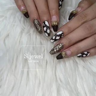 ネイル S♡JEWEL所属・S. JEWELのネイルデザイン