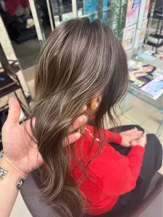 ロング 後藤 悠紀のヘアスタイル