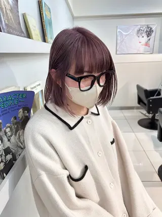 ショート カラー ヘアアレンジ ボブ/透明感ベージュ 🫧クルミ🌟のヘアスタイル