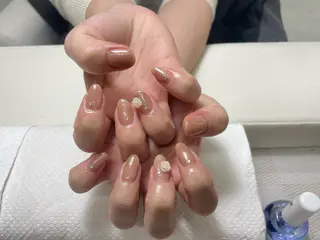 ネイル DR NAIL新宿所属・Haruka 🎀のネイルデザイン