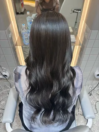 ロング 新宿/韓国風レイヤー /艶カラーRionaのヘアスタイル