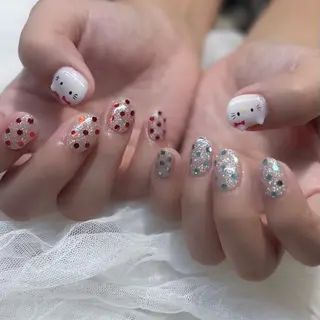 ネイル 新井 ひなののネイルデザイン