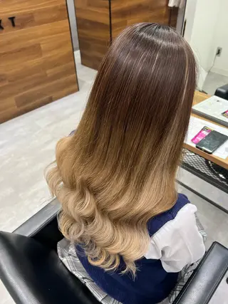 ロング カラー いろあそび所属・12月限定🉐カット モデル募集🉐のヘアスタイル