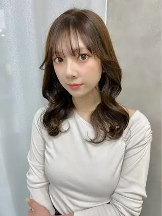 セミロング 宮田 優花のヘアスタイル