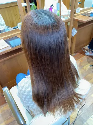 ロング カラー 岩井 佑城のヘアスタイル