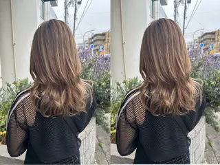 カラー 田中 雅のヘアスタイル