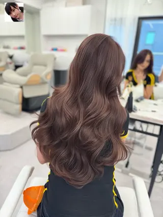 ロング カラー 顔まわりの神様✨ 透明感カラー藤嶋秀幸のヘアスタイル