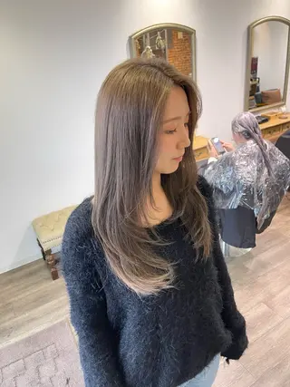 ロング カラー Felice Erikaのヘアスタイル