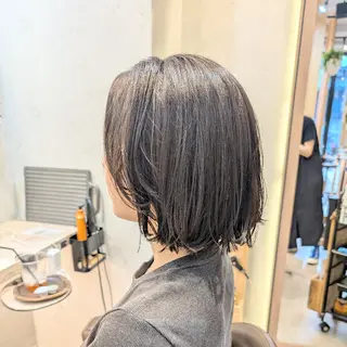 ショート カラー ヘアアレンジ koto💭 コトのヘアスタイル