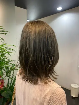 ミディアム カラー ブリーチカラー/ベー ジュ/Hono🦖のヘアスタイル